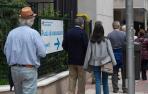 Sanidad notifica 8.665 casos y 88 muertes, con la incidencia descendiendo levemente a 230