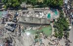 Fotografía desde un dron que muestra los efectos de un seísmo de 7,2 grados hoy, en Los Cayos (Haití)
