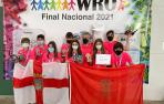 LOS TRES EQUIPOS De izda. a dcha., los componentes de los tres equipos tudelanos que participaron: Javier Pérez Varo, Javier Navarro Ostiz, Nerea Muñoz Lahoz, Diego Marín, Ximena Deza, Iván Marín (entrenador), Isabel Marín, Ariel Marín y Daniel Marín, con