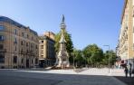 Nueva recreación de cómo quedaría el paseo de Sarasate desde el Gobierno foral, con el Monumento a los Fueros en primer término