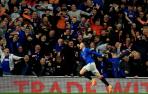 John Lundstram celebra el tercer gol del Rangers al RB Leipzig