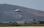 Un avión se acerca al aeropuerto de Noáin.