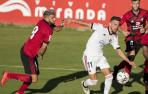 Kike Barja en un partido contra el Mirandés