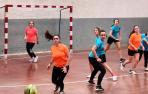 Los tres equipos femeninos del primer 'Piritxapelketa' están integrados por jugadoras de ambos lados de la muga