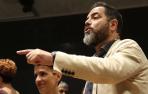 Ramón Alzórriz junto a María Chivite en el Parlamento