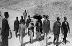 El rey Alfonso XIII visitó la tumba con Carter en 1931