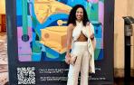 Eme Alfonso, cantante y compositora cubana, luce uno de los diseños de la peraltesa Irene Osés Zudaire en los Latin Grammy 2022.