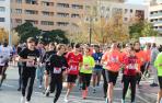 Participantes en la prueba absoluta de la carrera popular de la Asociación de Personas con Discapacidad de la Ribera (Amimet)