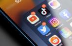 PANTALLA-MOVIL-REDES-SOCIALES