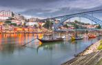 Vista espectacular de la preciosa Oporto en Portugal.
