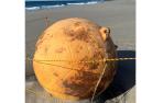 La esfera encontrada en una playa de Japón