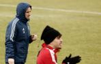 Jagoba Arrasate, junto a Abde, en el entrenamiento de este lunes