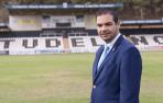 Ramón Lázaro, en una imagen de archivo en el césped del estadio Ciudad de Tudela, donde juega el Tudelano