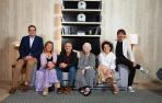 Mocedades celebra sus más de cincuenta años de trayectoria artística y cuenta con la colaboración de Los Panchos. Ambos grupos ofrecerán hoy un concierto en Baluarte en el que recordarán sus grandes éxitos en un recorrido por los boleros y la música román