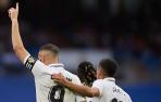 Karim Benzema junto a Lucas Vázquez