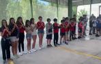 Los alumnos del colegio de Sarriguren interpretan el himno de Osasuna