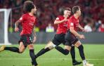 Aridane y David García celebran con Lucas Torró el gol que suponía el empate