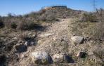 Restos del muro que rodeaba la plataforma superior del castillo de Castejón