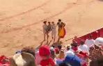 Cogida de Robleño en la corrida del 8