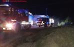Imagen de varios camiones de Bomberos en el lugar del incendio