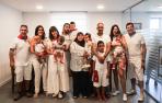 Niños y niñas que recibieron en Pueyo su primer pañuelico festivo