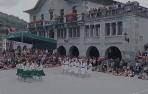 Dantzaris de Leitza bailan el Palos de Corella
