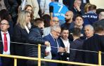 Los directivos de Osasuna, en el estadio Jan Breydel de Brujas