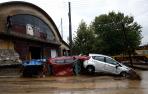 Coches arrastrados por la tormenta 'Daniel' en Volos
