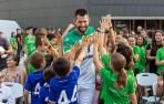 Fotos de la presentación de los equipos de balonmano del Helvetia Anaitasuna.