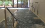 El balneario urbano de Iturrama, situado en el edificio de Civivox de la calle Esquíroz