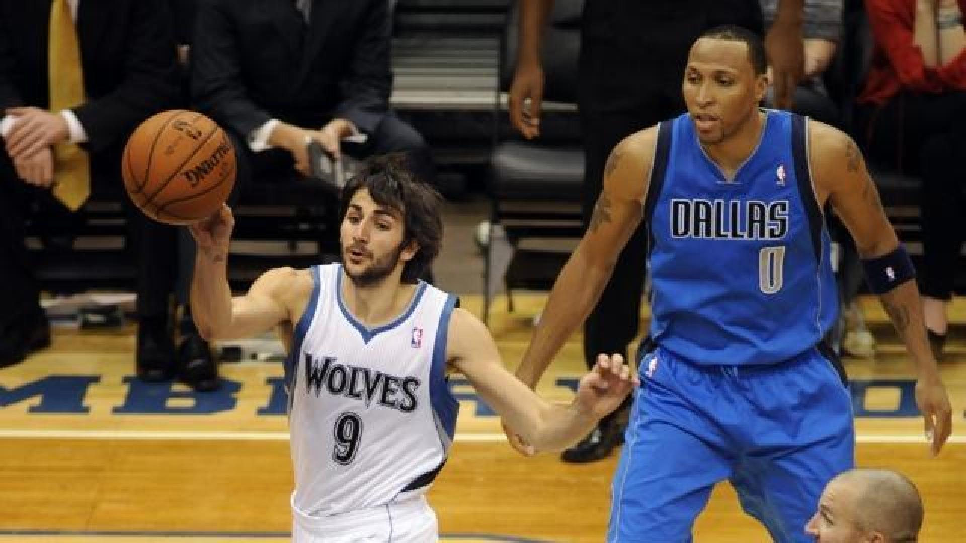 Ricky Rubio, durante la victoria ante Dallas del pasado lunes, en la que brilló con 14 puntos y 7 rebotes. 	EFE