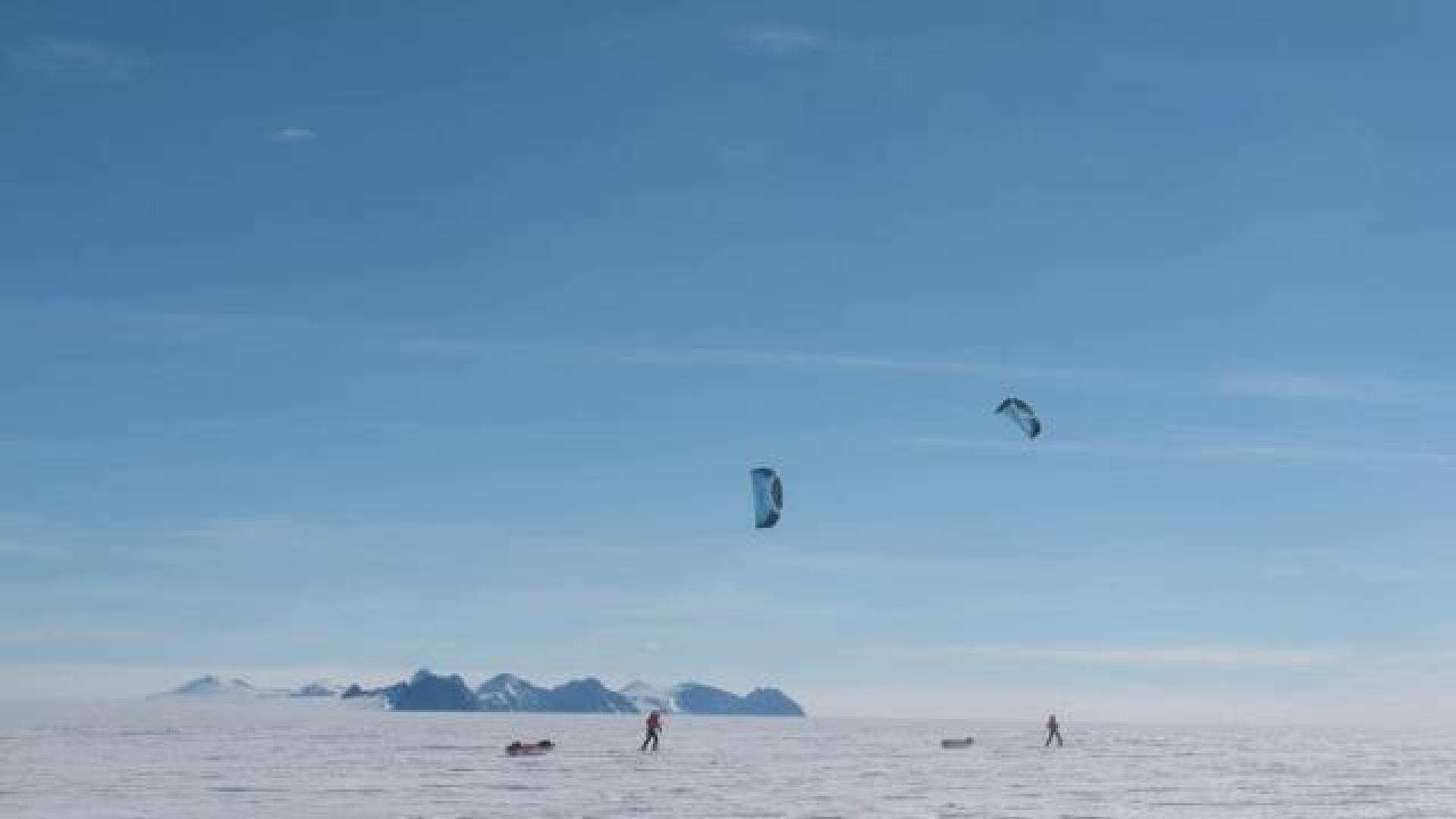 La expedición antártica. 	BAT