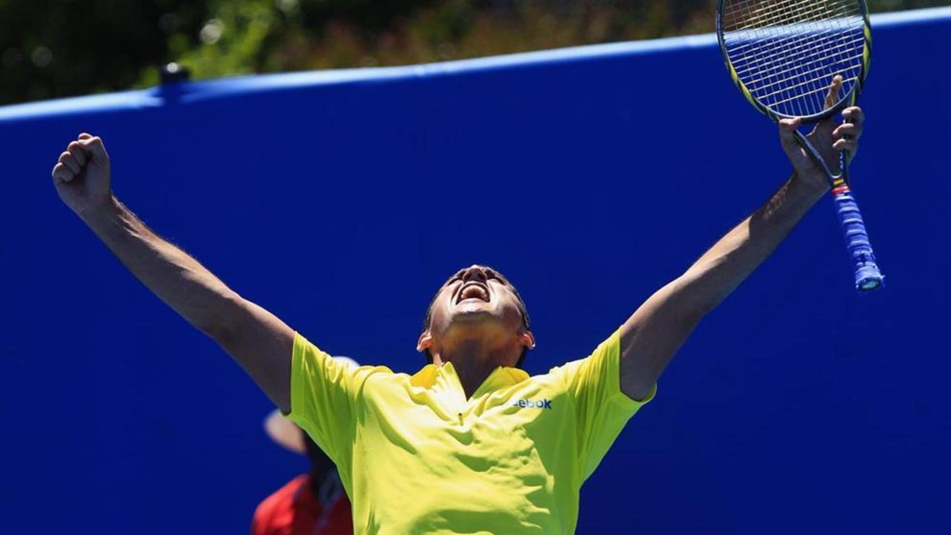 Almagro aleja los fantasmas de Kubot y supera la primera ronda