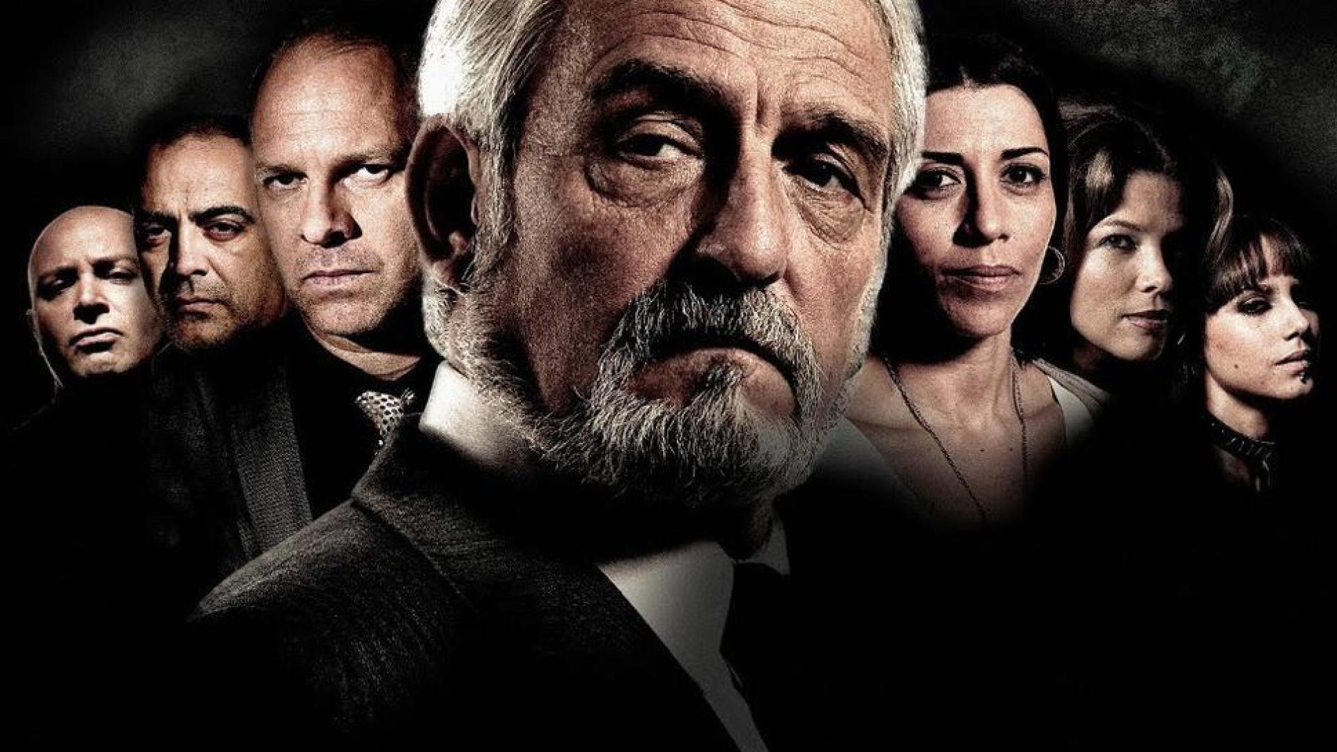 Protagonistas de la serie Crematorio