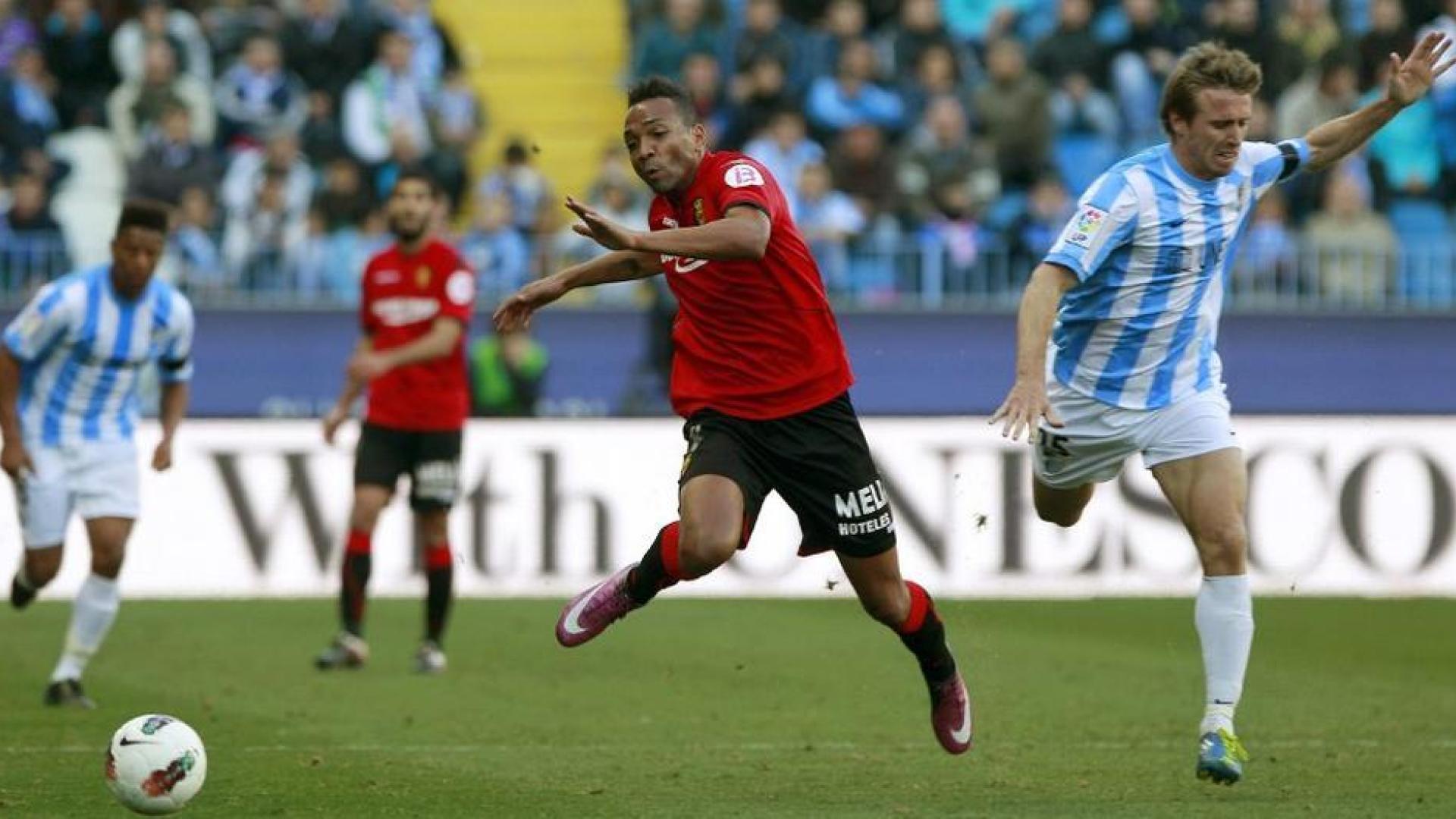 El Málaga vuelve a la pelea por Europa