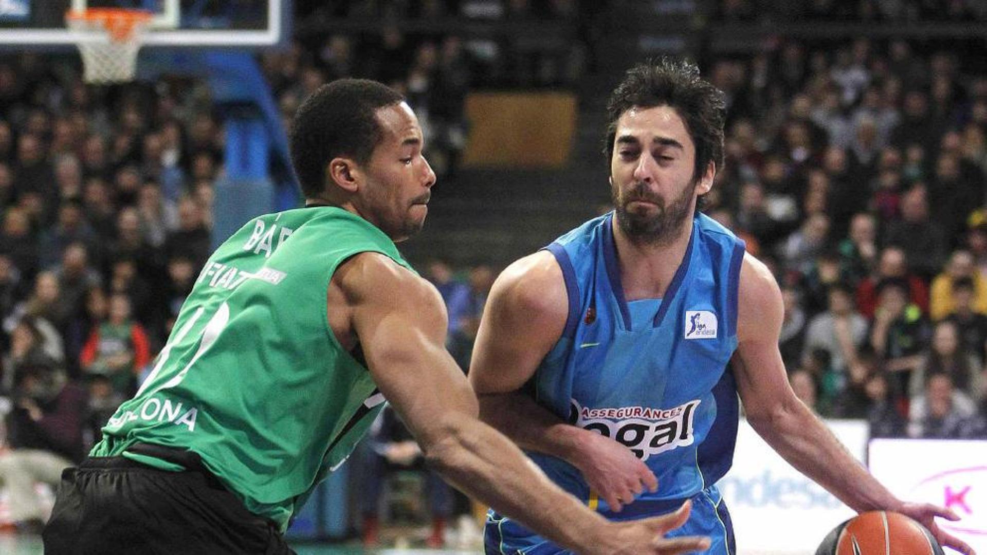 El Barcelona se afianza como líder ante un inoperante Joventut (52-79)