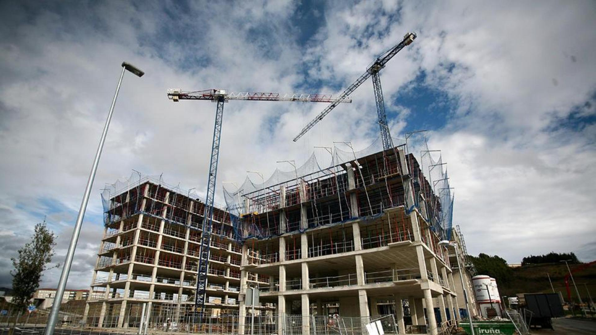 El precio de la vivienda libre en Navarra es m&aacute;s bajo hoy que en 2005