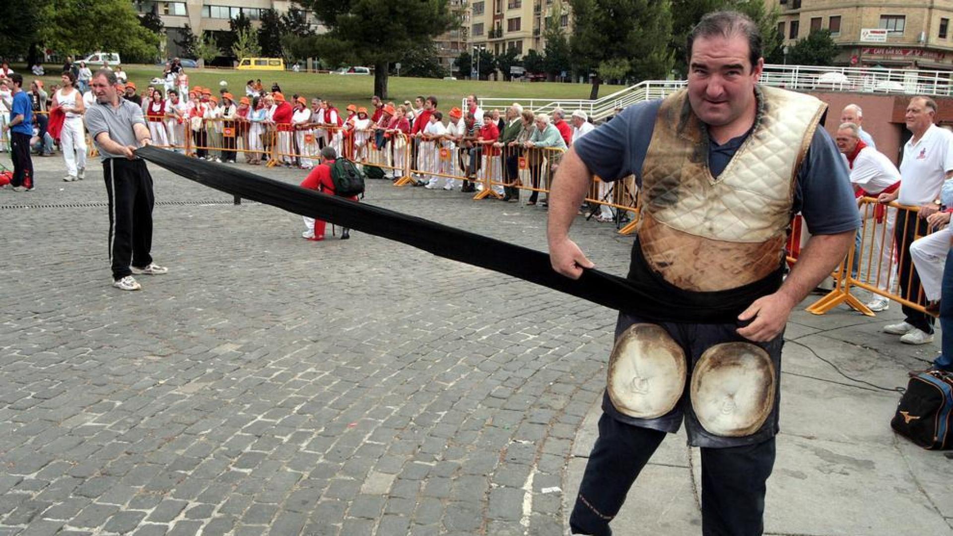 Campeonatos de txinga-erute y tronzalaris en los Fueros