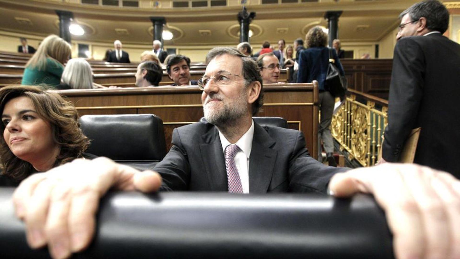 Rajoy pide a Amaiur que posibilita la disoluci&oacute;n definitiva de ETA