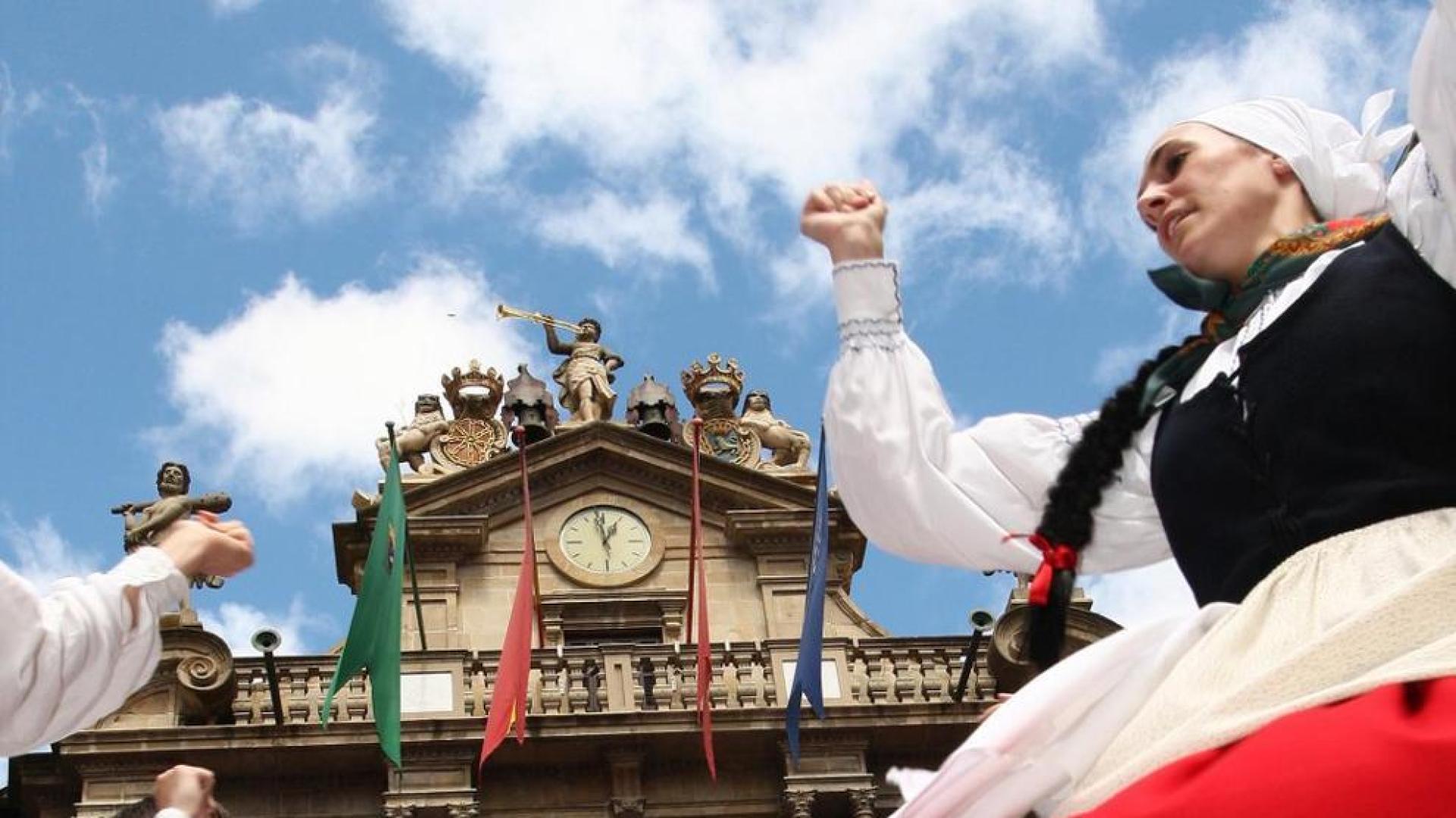 Duguna, los dantzaris oficiales del Ayuntamiento de Pamplona