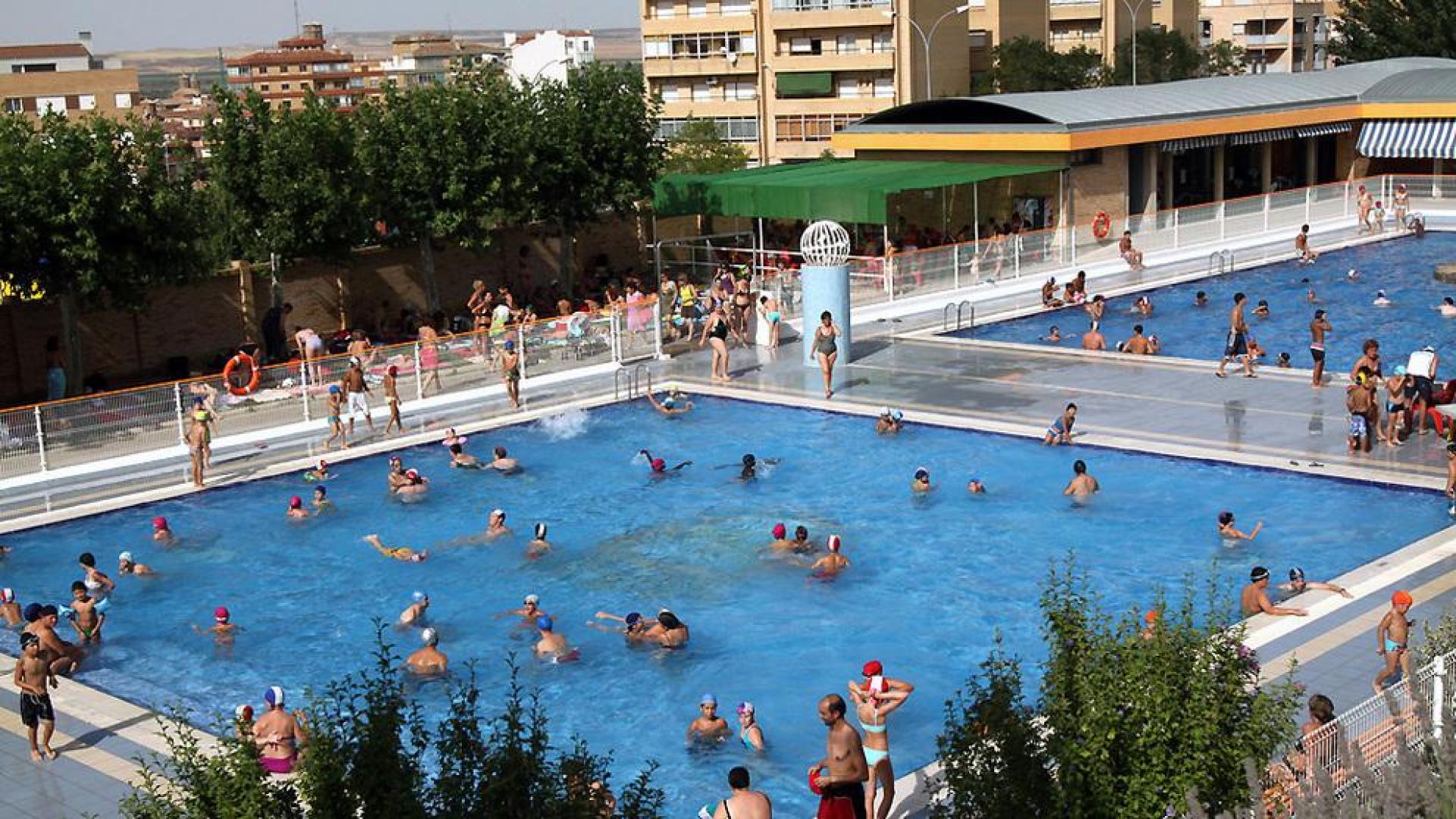 Un hombre de 85 años muere ahogado en las piscinas Elola de Tudela