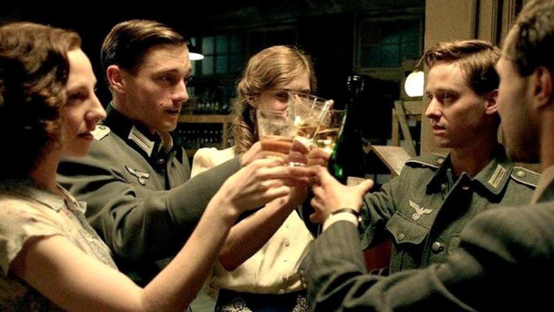 Llegan a España los 'Hijos del Tercer Reich'