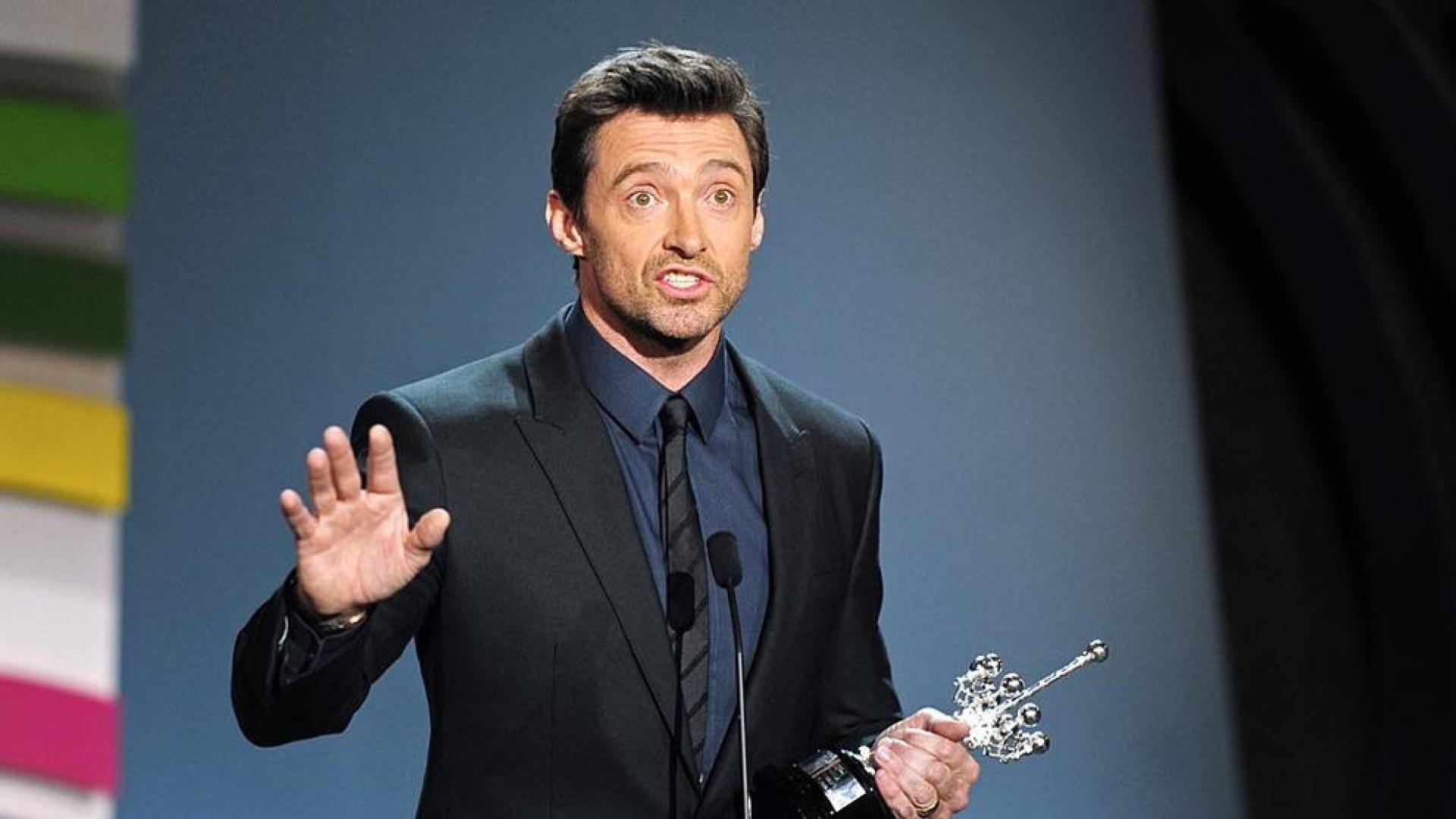 El actor australiano, Hugh Jackman, recibió el Premio Donostia 2013 dentro del Festival de Cine de San Sebastián.