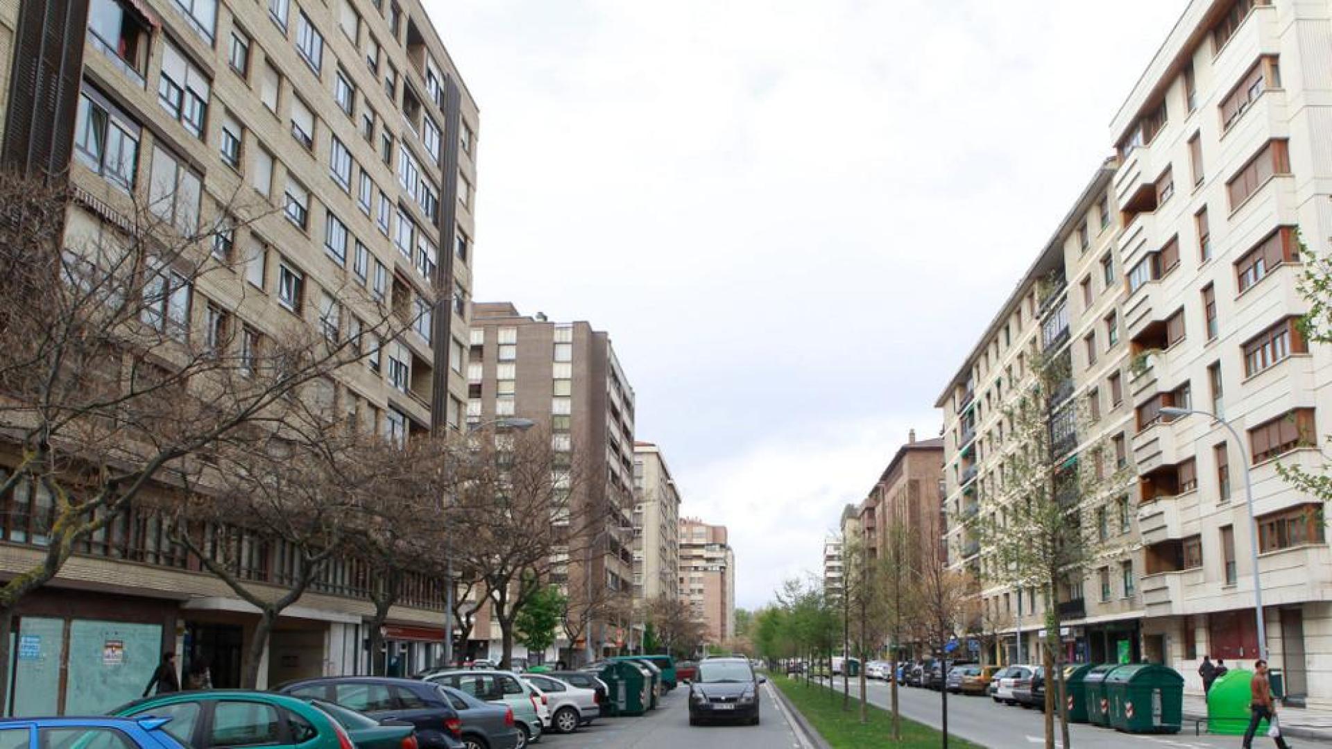El sábado se cierra al tráfico un tramo de la calle Esquíroz por obras