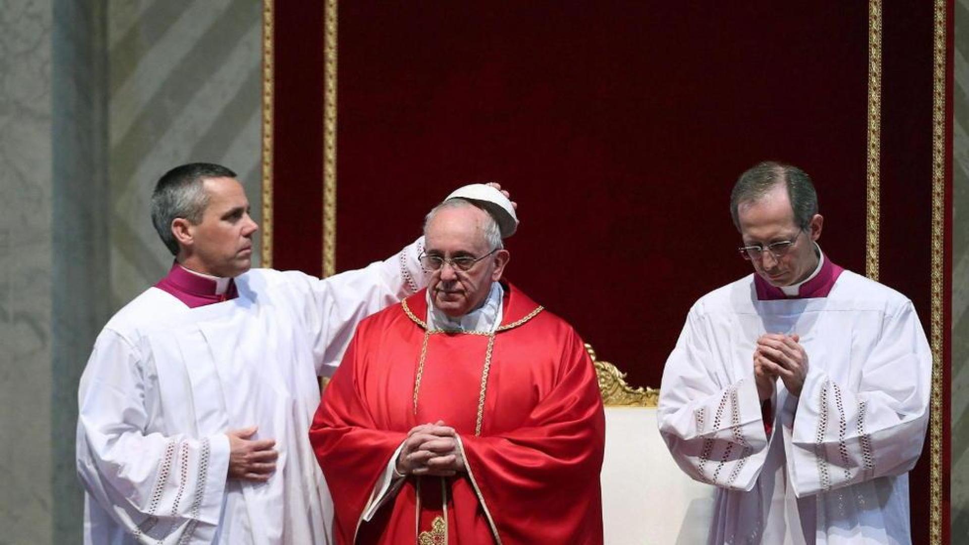 El Papa Francisco canonizar&aacute; a Juan  Pablo II y Juan XXIII