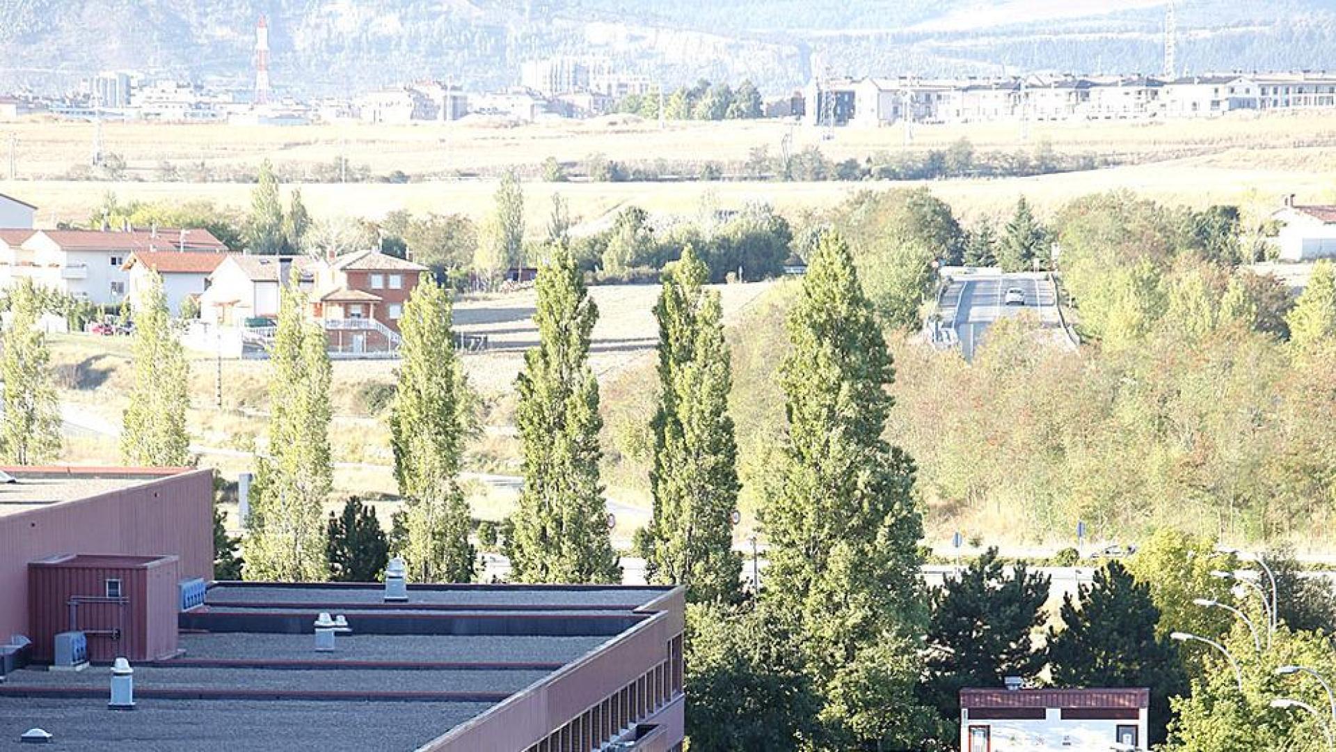 BSH estudia unificar las f&aacute;bricas de Esqu&iacute;roz y Villatuerta a partir de 2015
