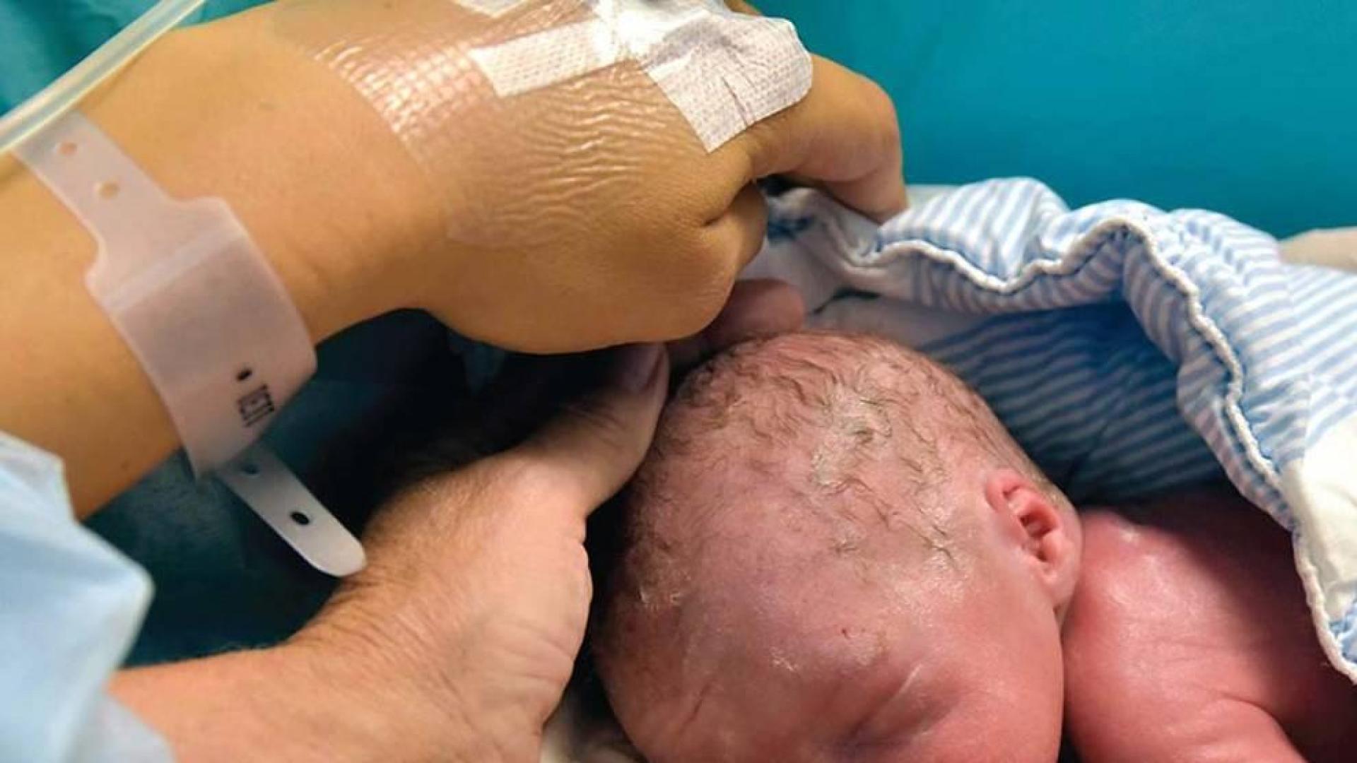 Nace en Suecia el primer bebé concebido tras un trasplante de útero