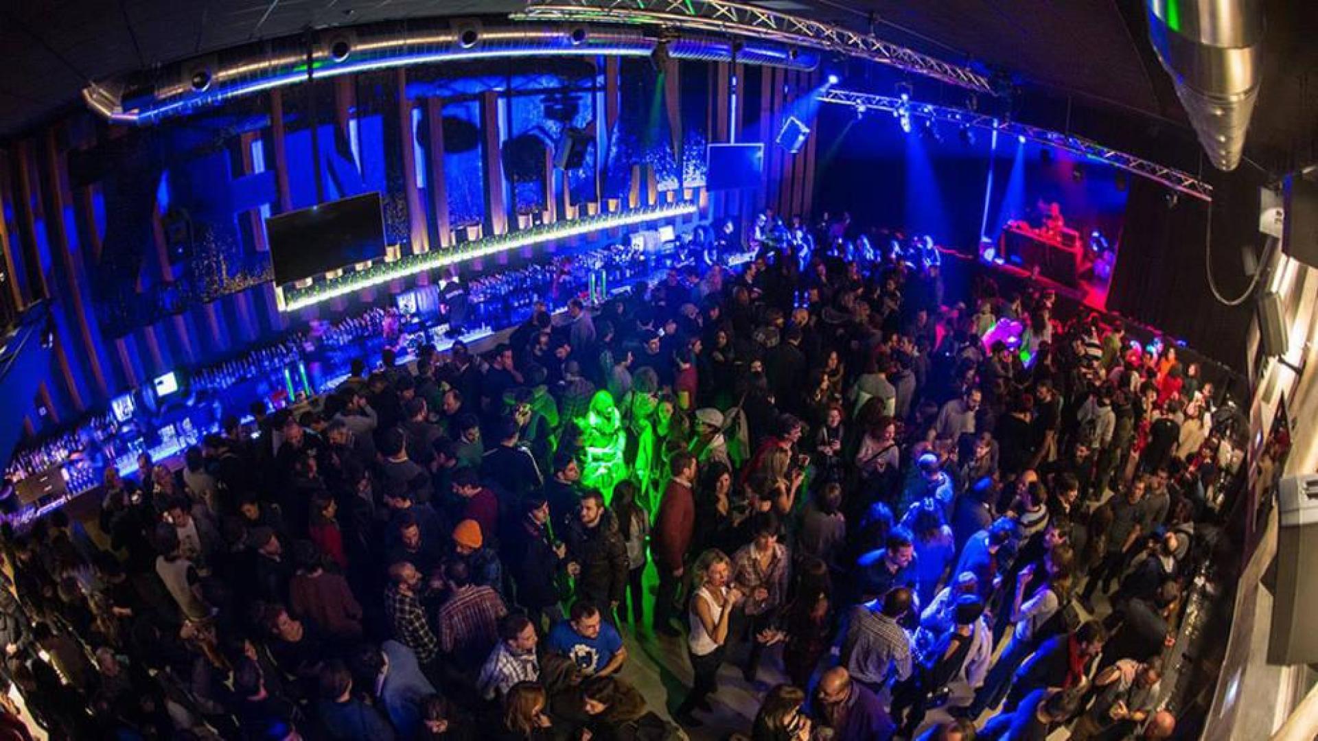 Zentral Café Teatro abrió este jueves sus puertas