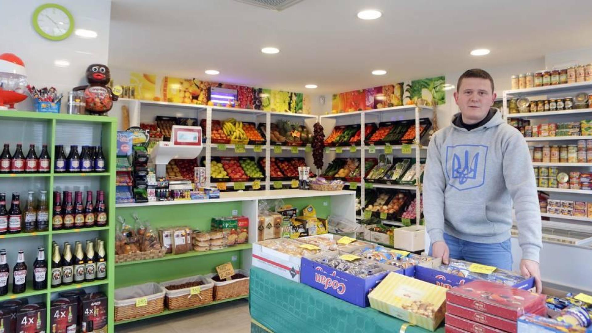 El tendero de la esquina lucha por lograr su sueño