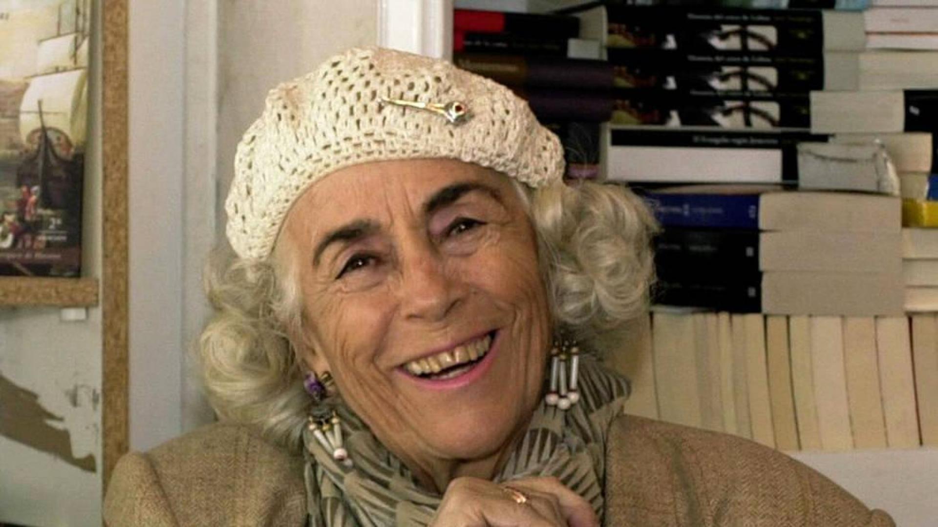 Carmen Martín Gaite, la mujer que adoraba los archivos